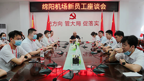 “助力鄉(xiāng)村振興，踐行艱苦奮斗” 將新員工黨性教育活動搬到對口幫扶村4.jpg