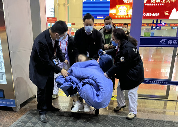 1674894323716177.png 真情服務(wù)保春運(yùn).png